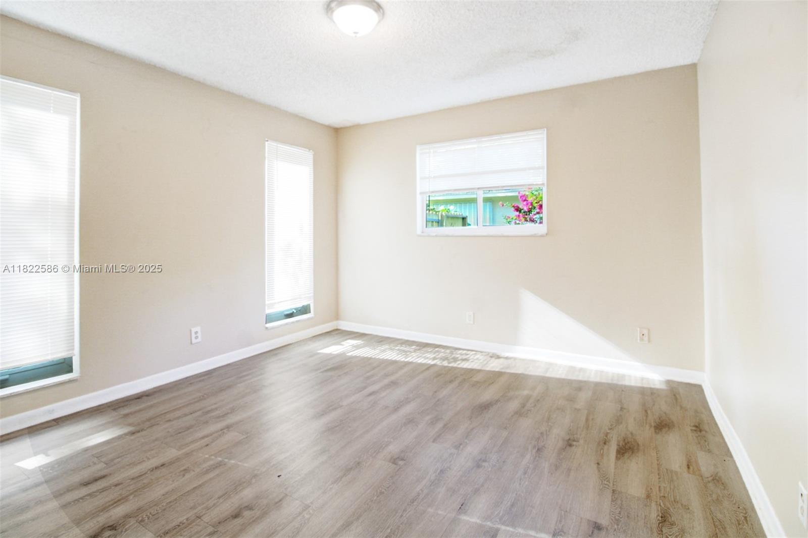 LAKEVIEW ESTATES SEC 1 RE - Residential