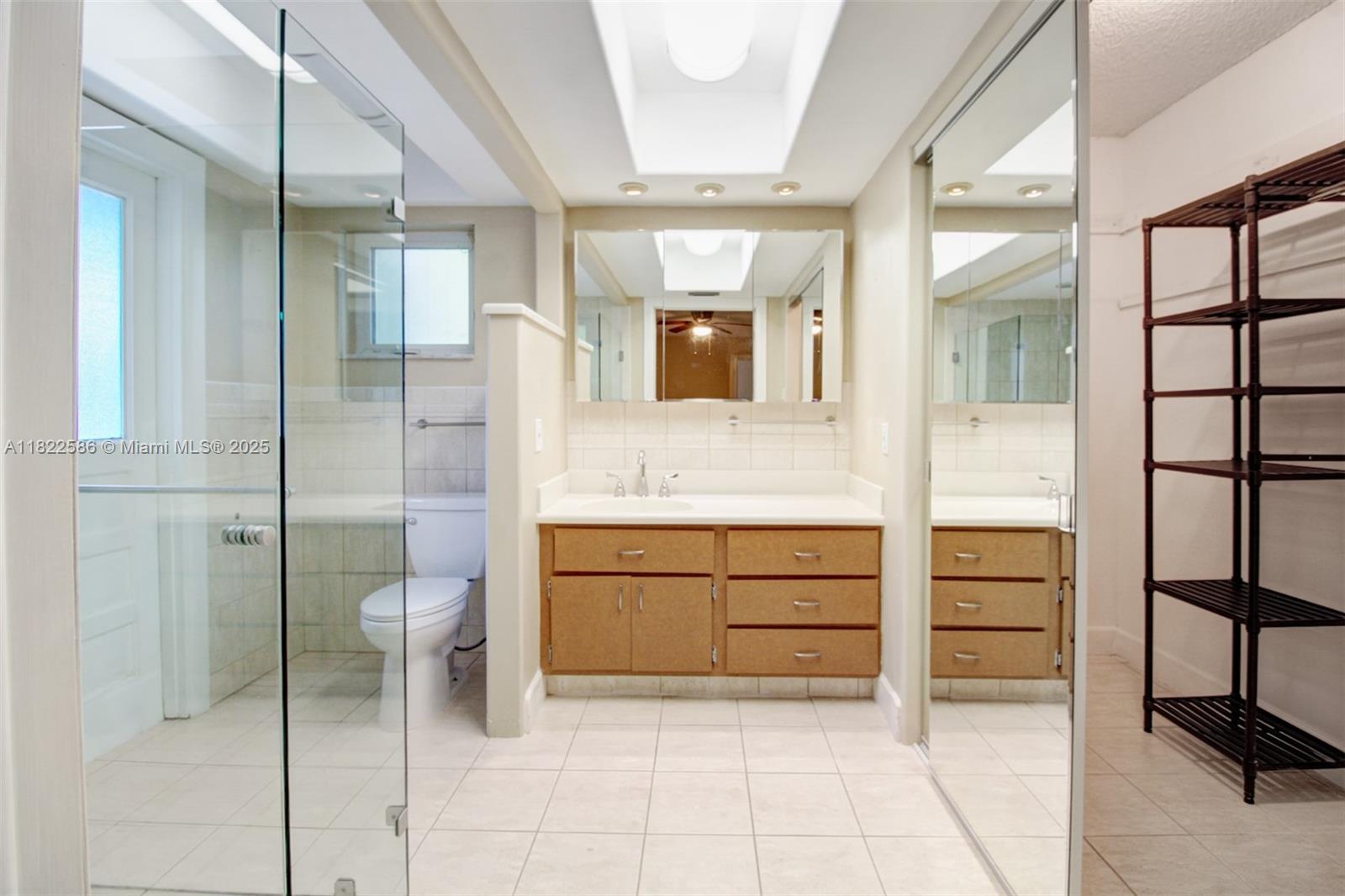 LAKEVIEW ESTATES SEC 1 RE - Residential