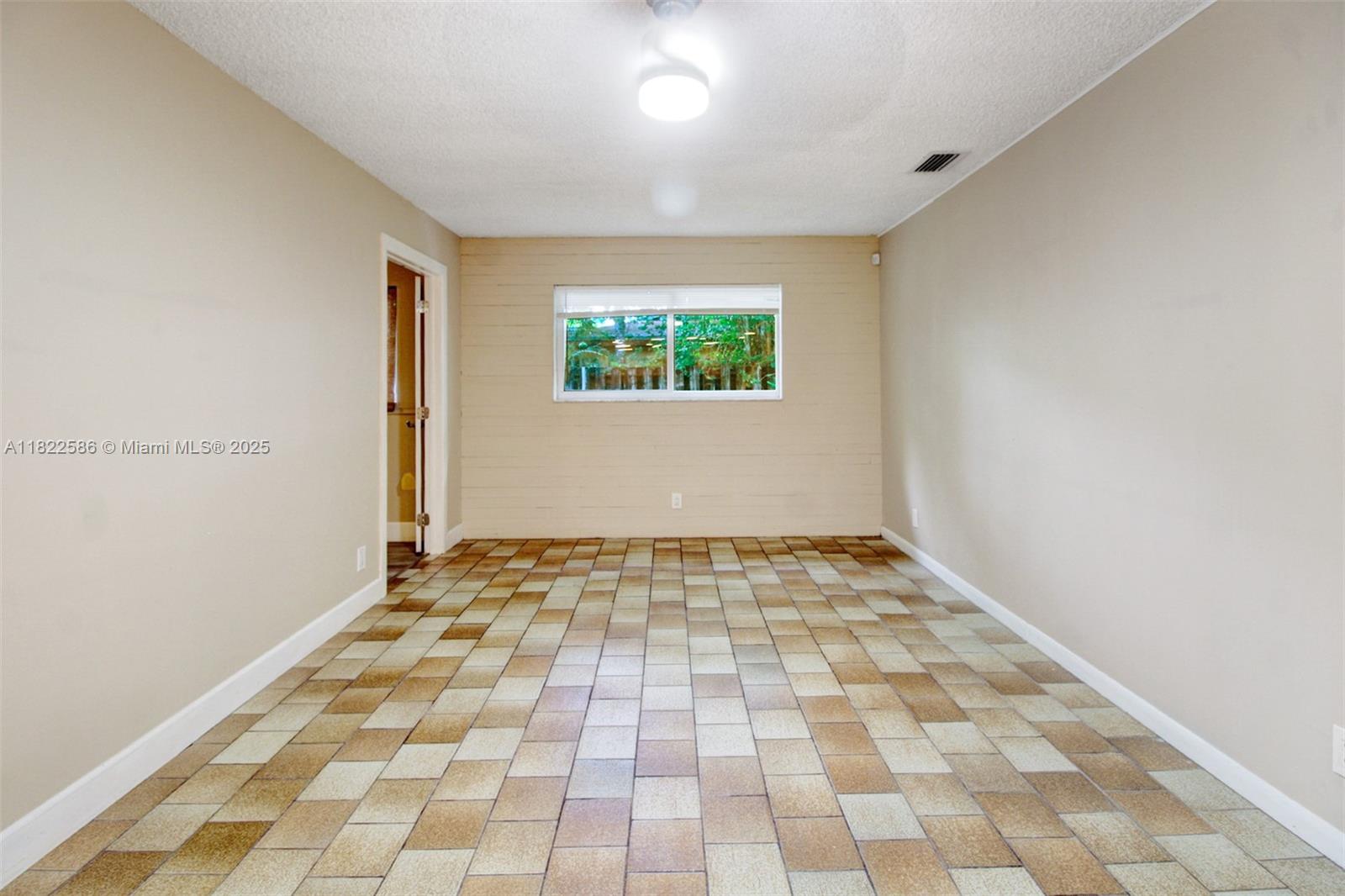 LAKEVIEW ESTATES SEC 1 RE - Residential