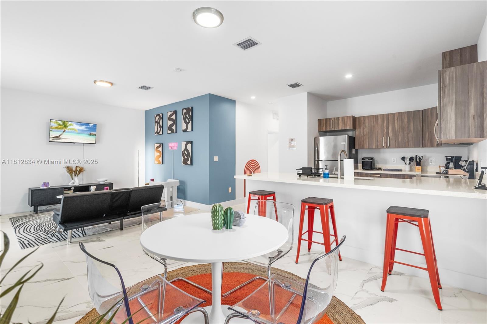 RIVERSIDE PARK - Residential Income