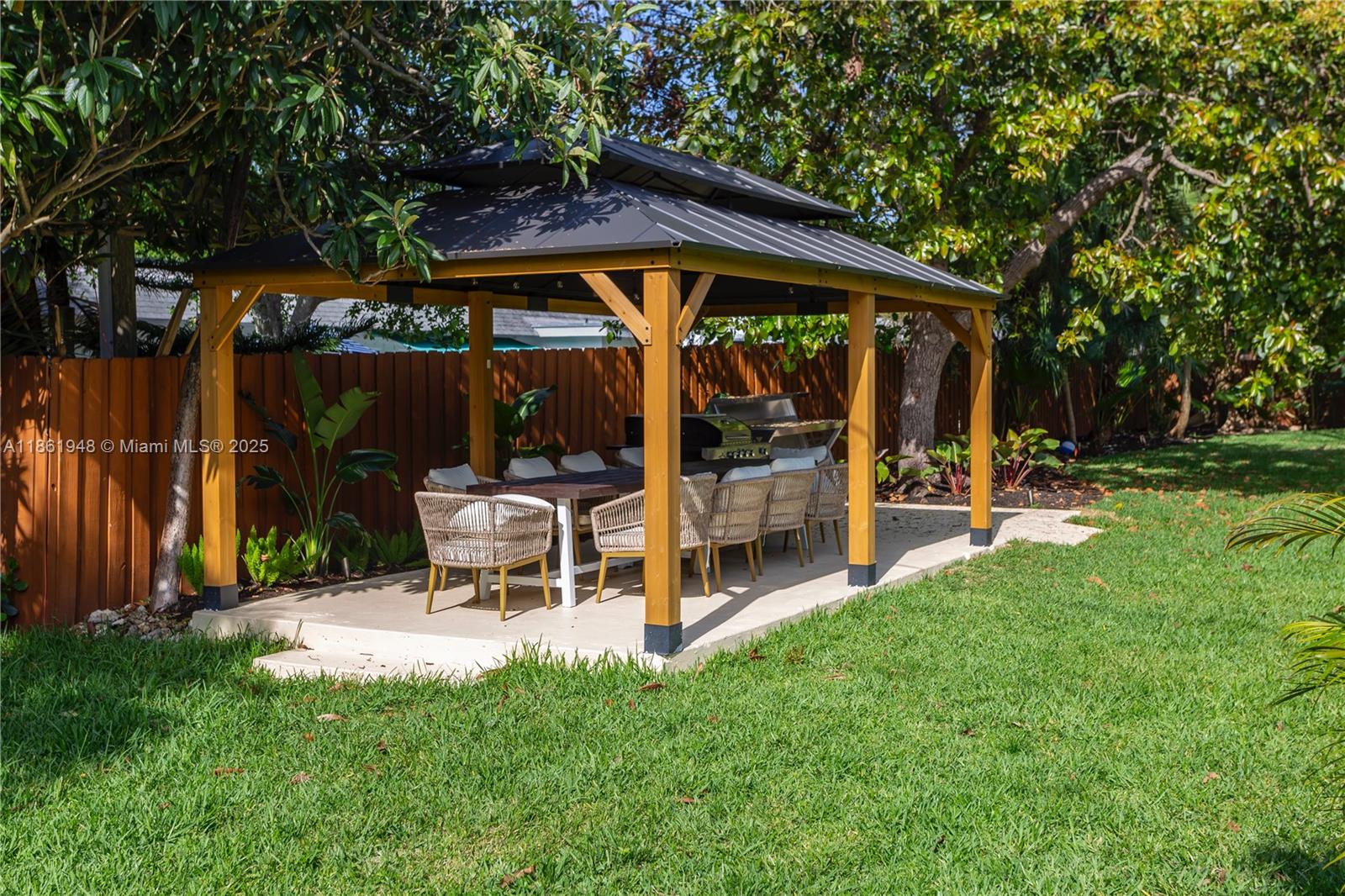 OMNI ESTATES 2ND ADDN - Residential