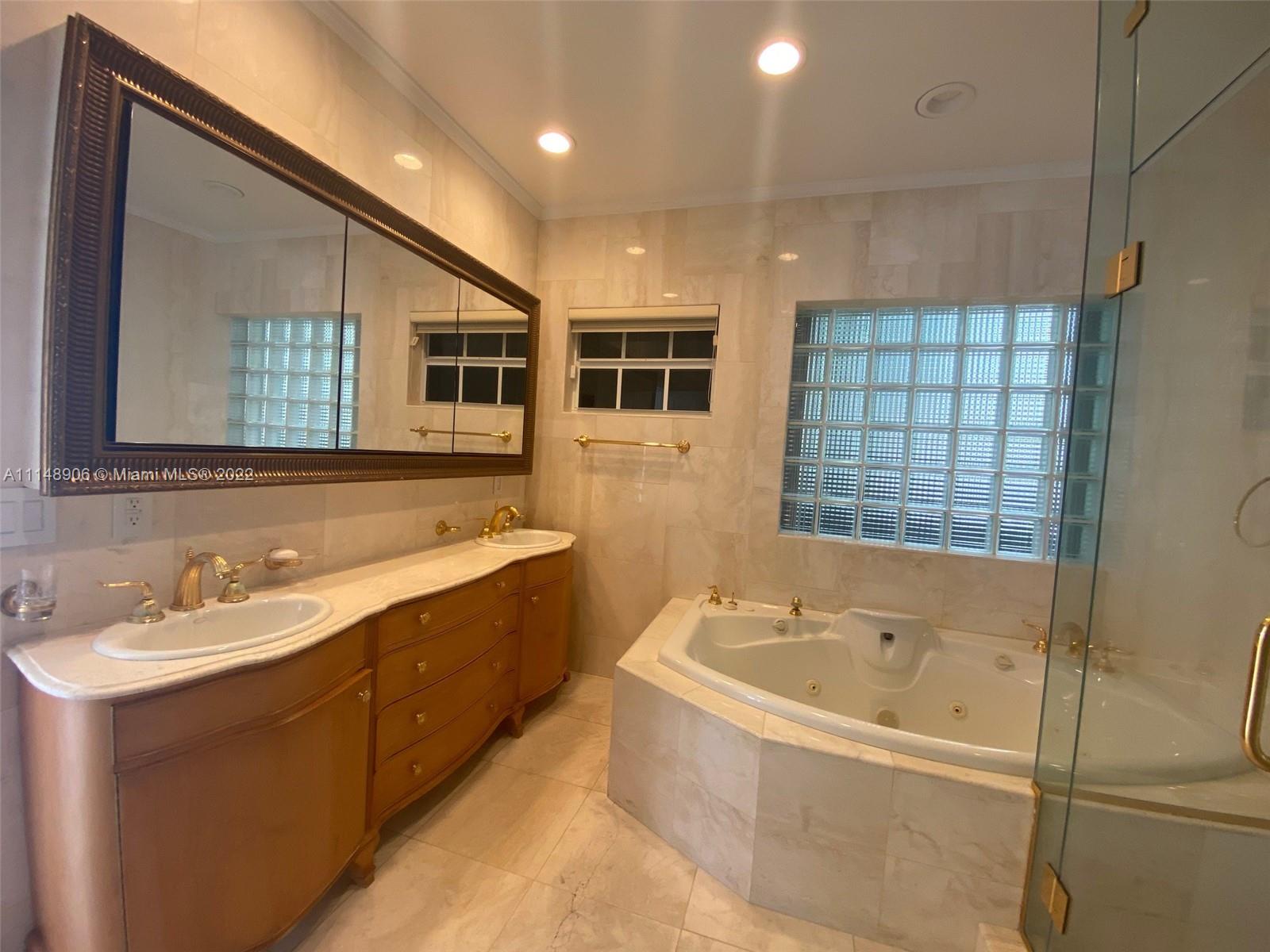 INDIAN CREEK SUB - Residential