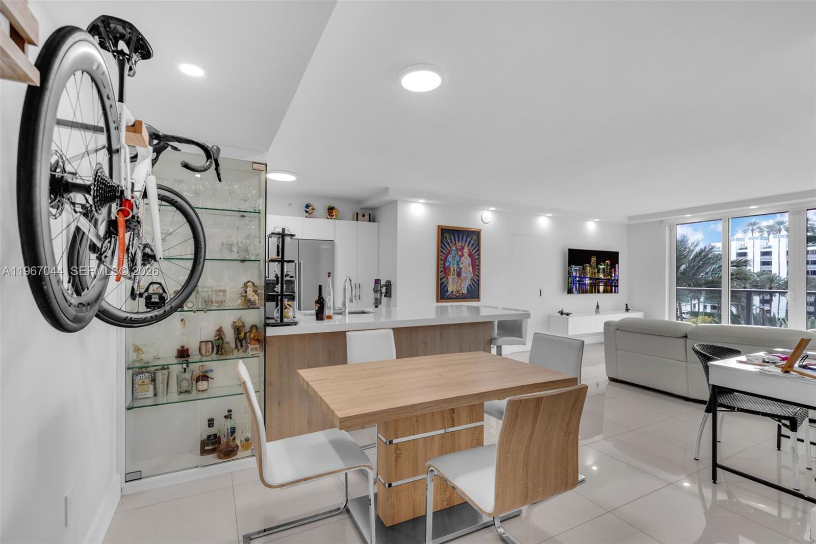 1155 Brickell Bay Dr 303