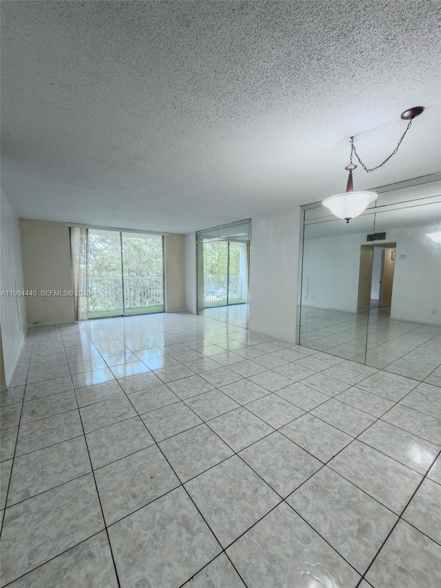 SUMMIT CHASE CONDO - Residential Lease