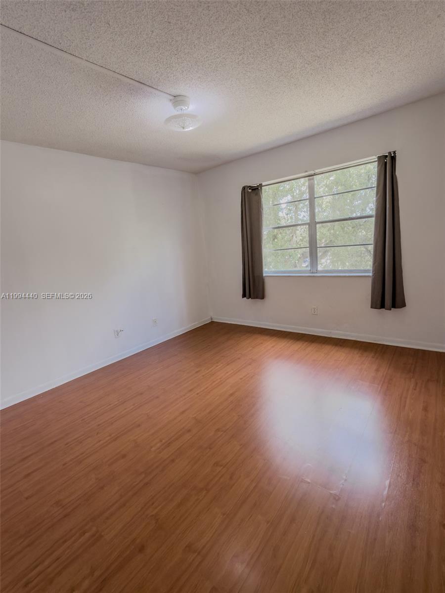 SUMMIT CHASE CONDO - Residential Lease