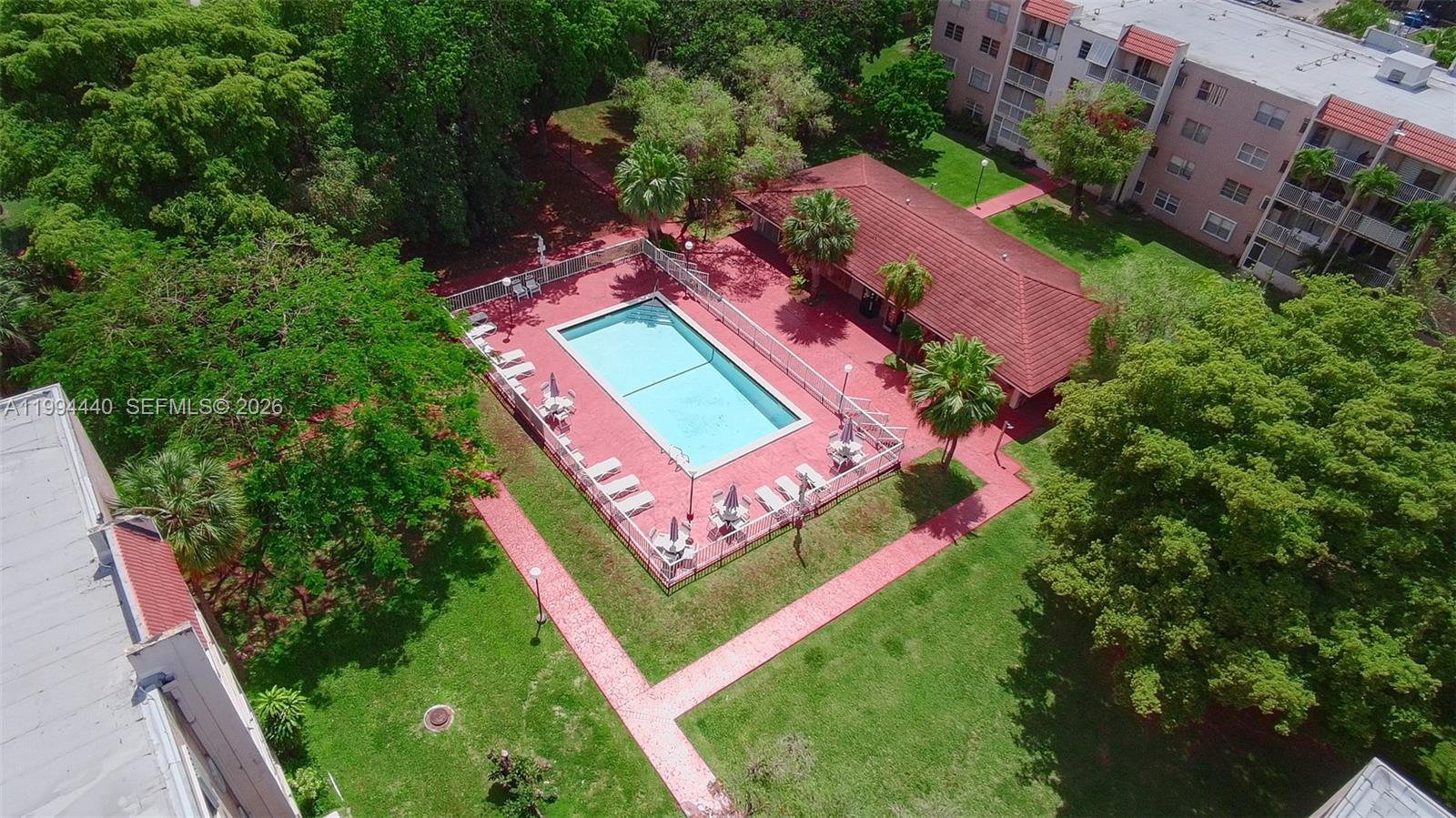 SUMMIT CHASE CONDO - Residential Lease