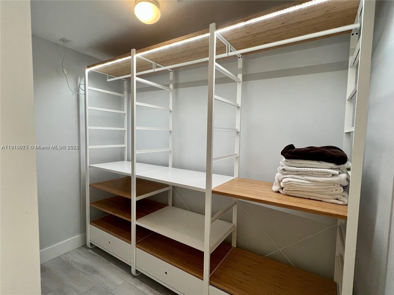 ARIA ON THE BAY CONDO - Residential Lease