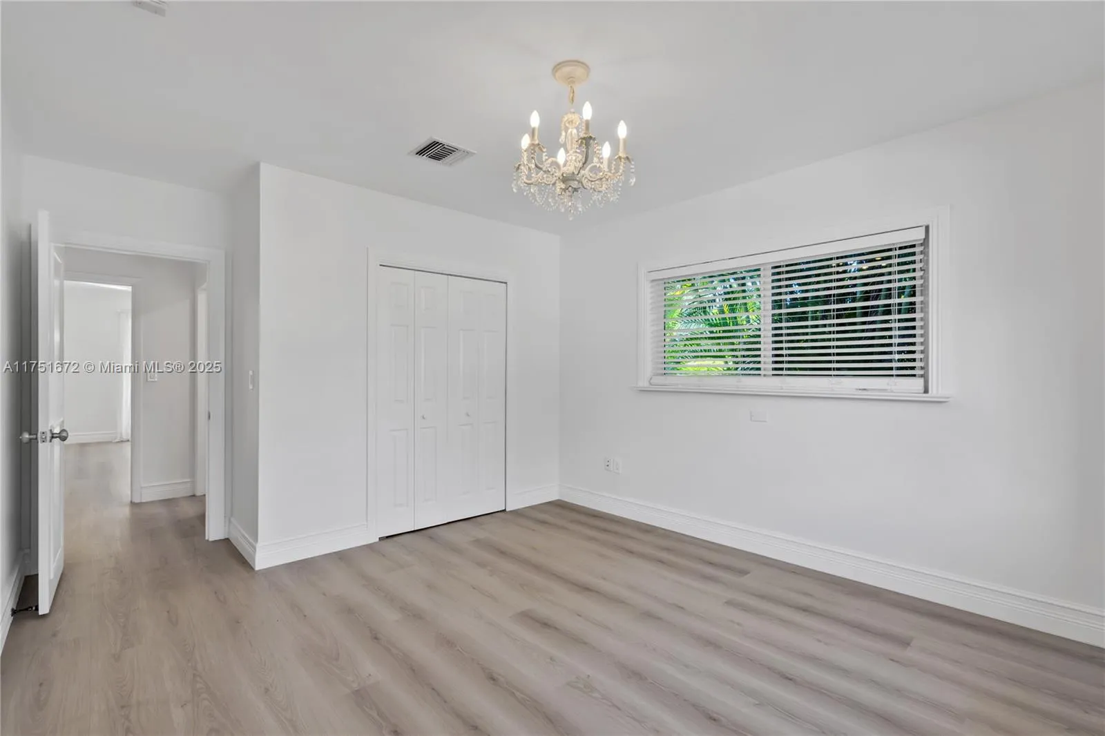 Coral Gables, Florida 33146, United States, 3 Bedrooms Bedrooms, ,3 BathroomsBathrooms,Residential,Active,76930