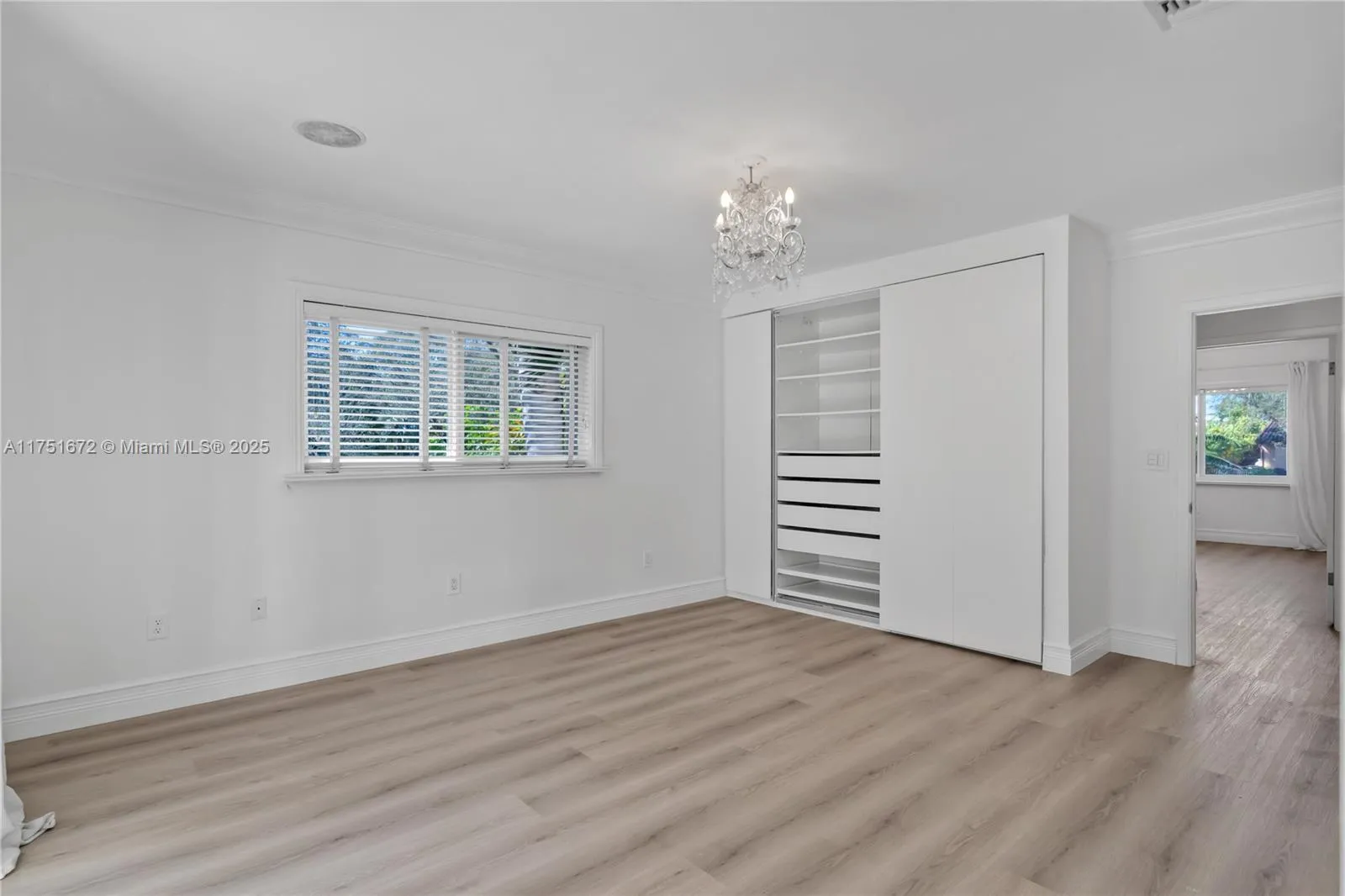 Coral Gables, Florida 33146, United States, 3 Bedrooms Bedrooms, ,3 BathroomsBathrooms,Residential,Active,76930