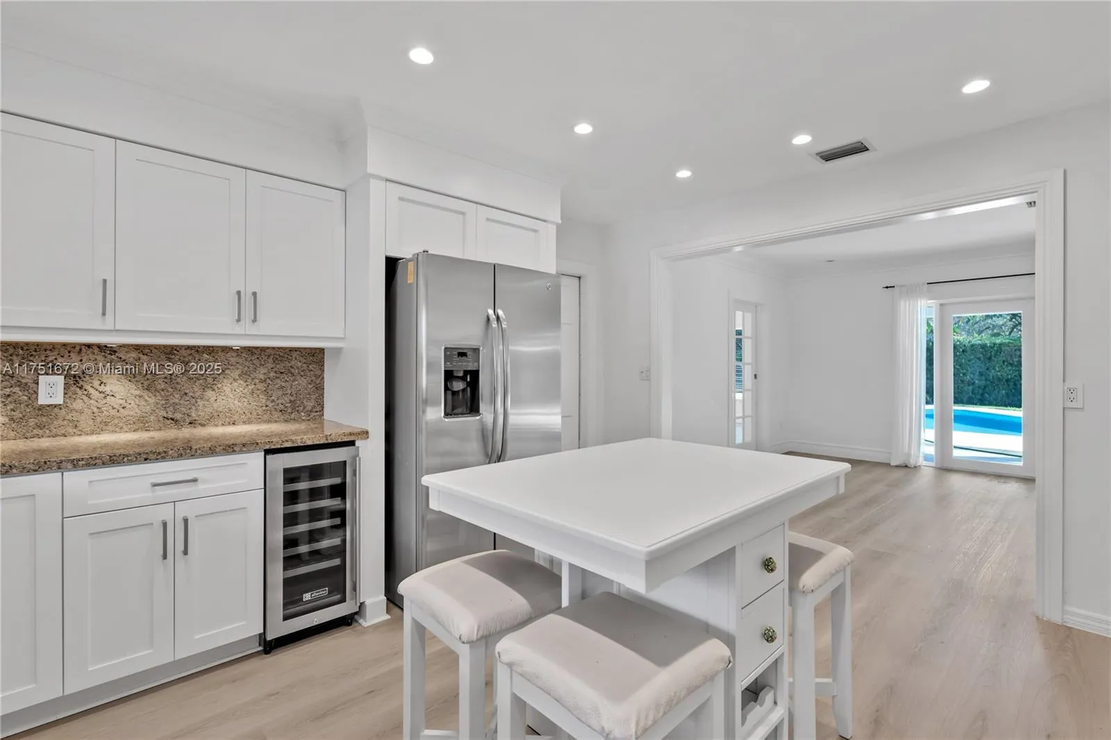 Coral Gables, Florida 33146, United States, 3 Bedrooms Bedrooms, ,3 BathroomsBathrooms,Residential,Active,76930