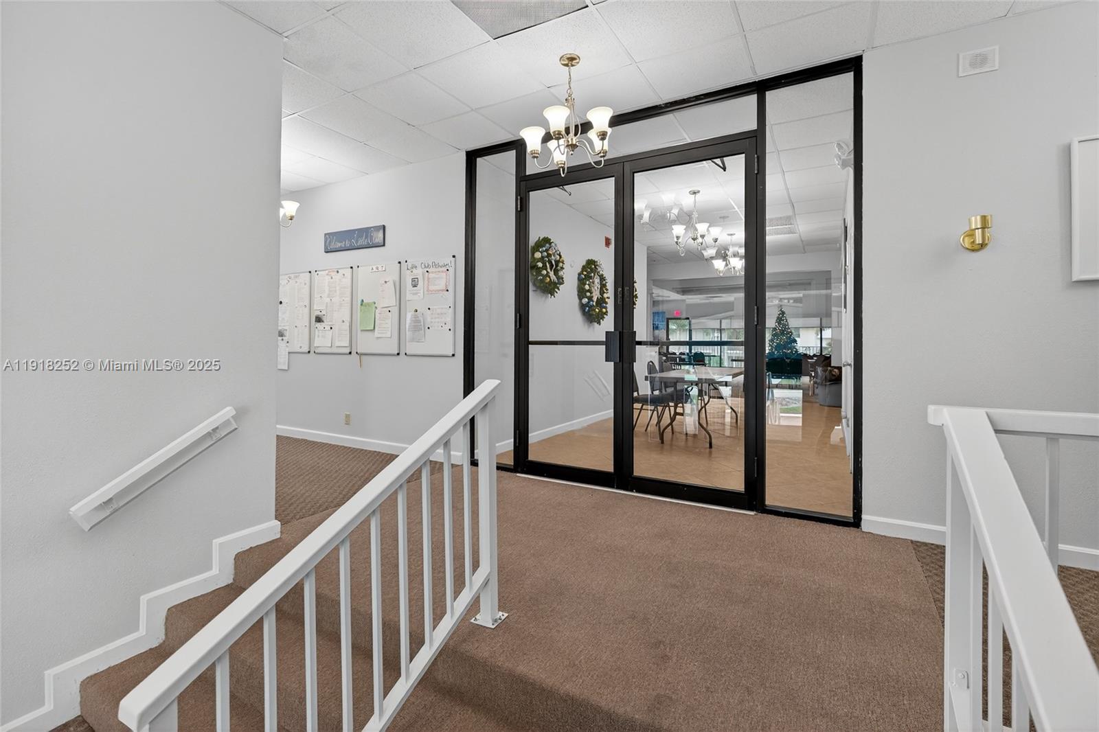 THE LITTLE CLUB CONDO - Residential