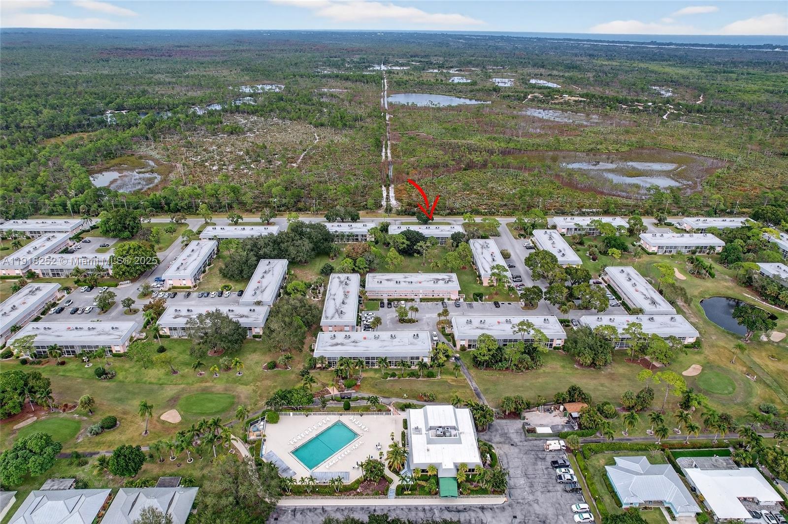 THE LITTLE CLUB CONDO - Residential