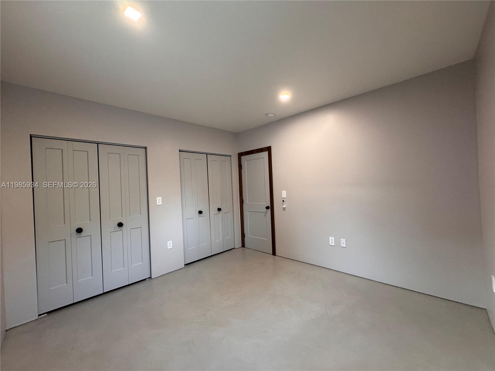 EL PORTAL - Residential Lease