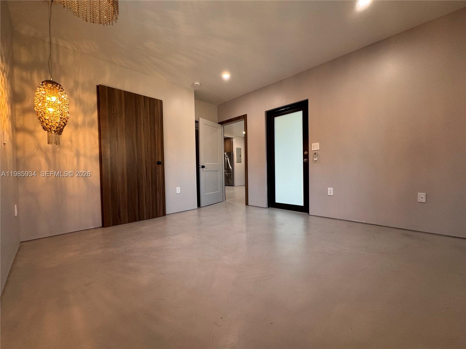 EL PORTAL - Residential Lease