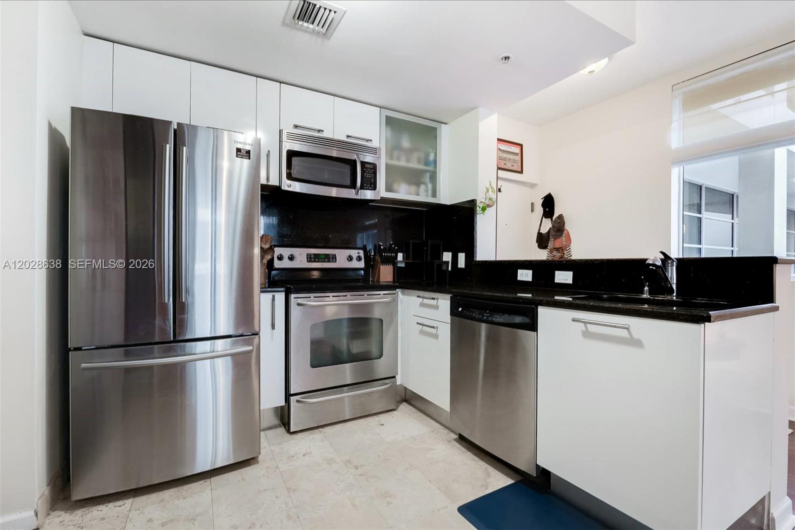 LOFTS AT MAYFAIR CONDO - Residential