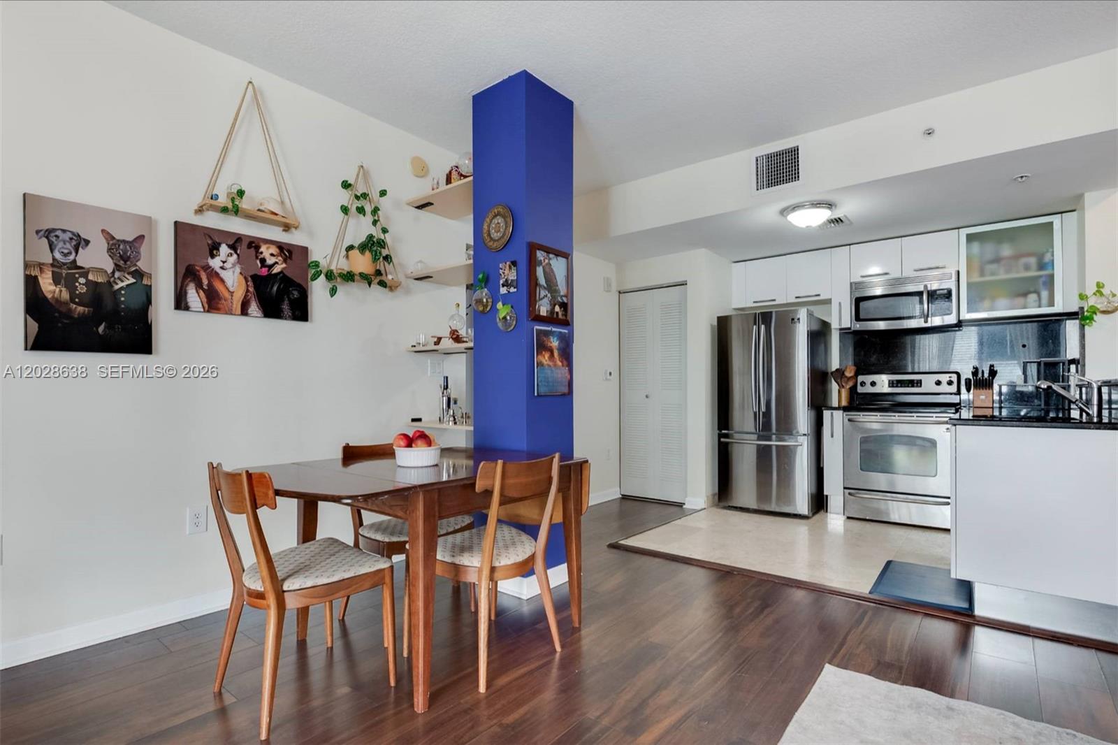 LOFTS AT MAYFAIR CONDO - Residential