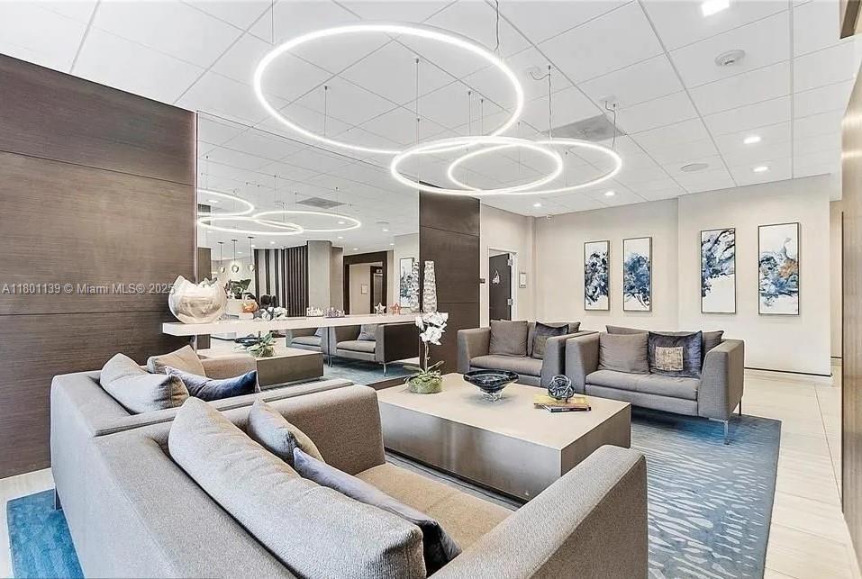 GABLES WATERWAY TOWERS CO - Residential