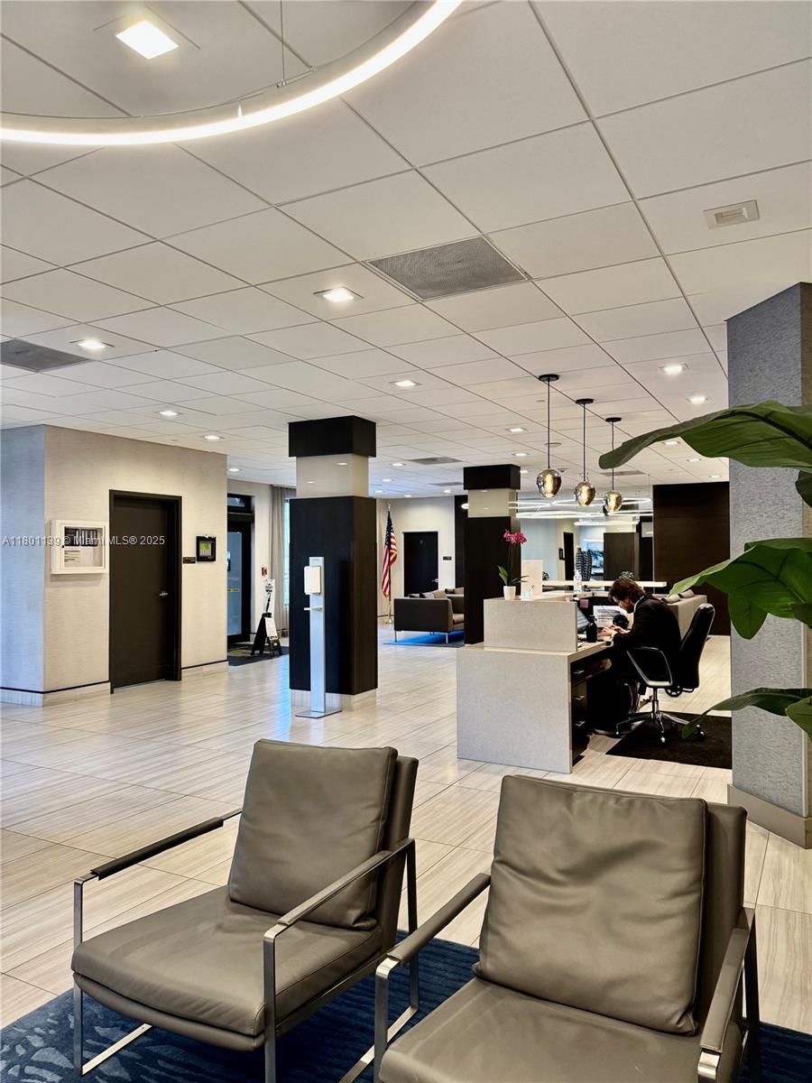 GABLES WATERWAY TOWERS CO - Residential
