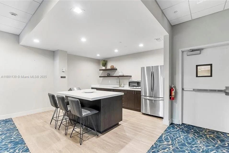 GABLES WATERWAY TOWERS CO - Residential