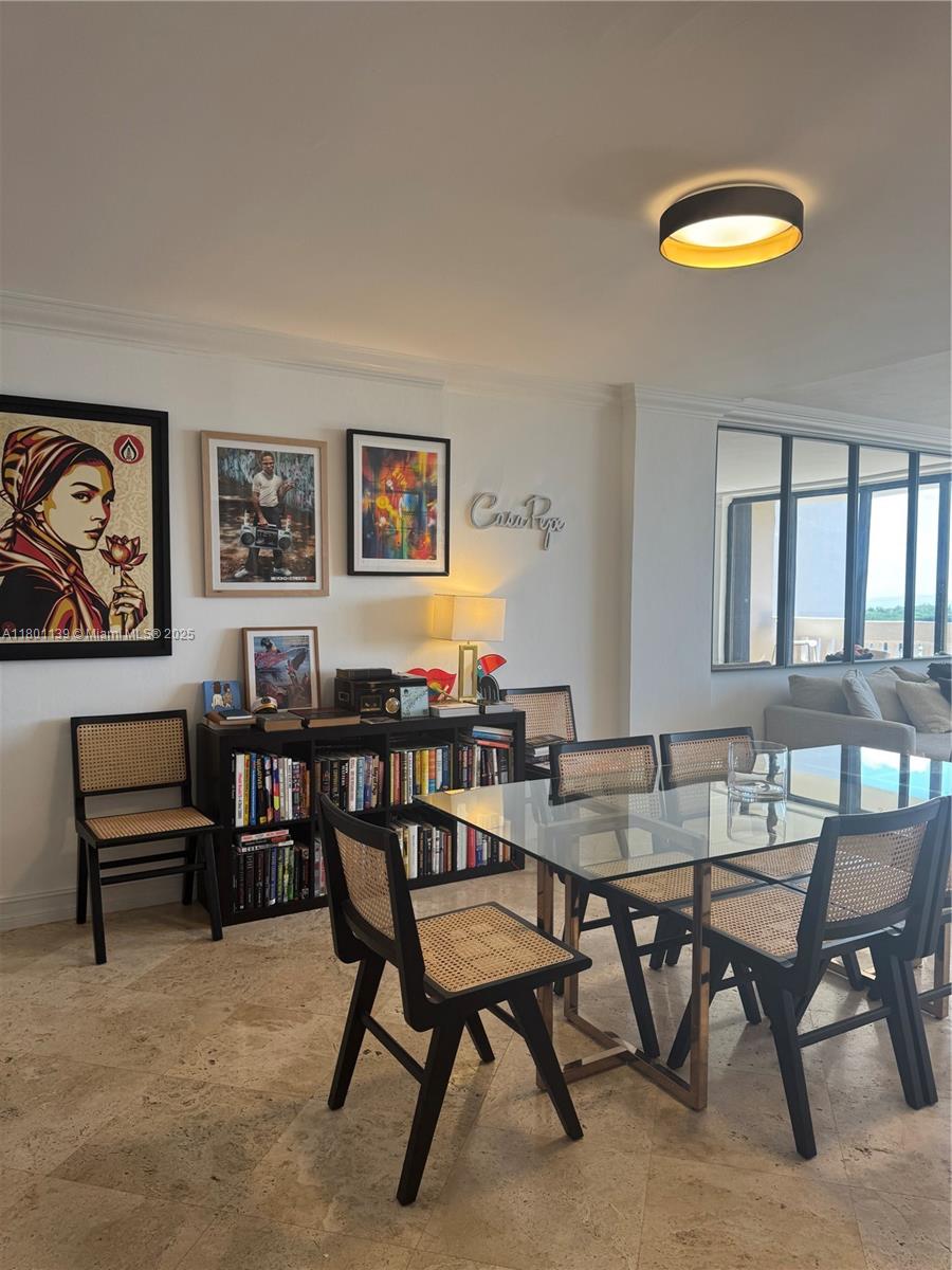 GABLES WATERWAY TOWERS CO - Residential