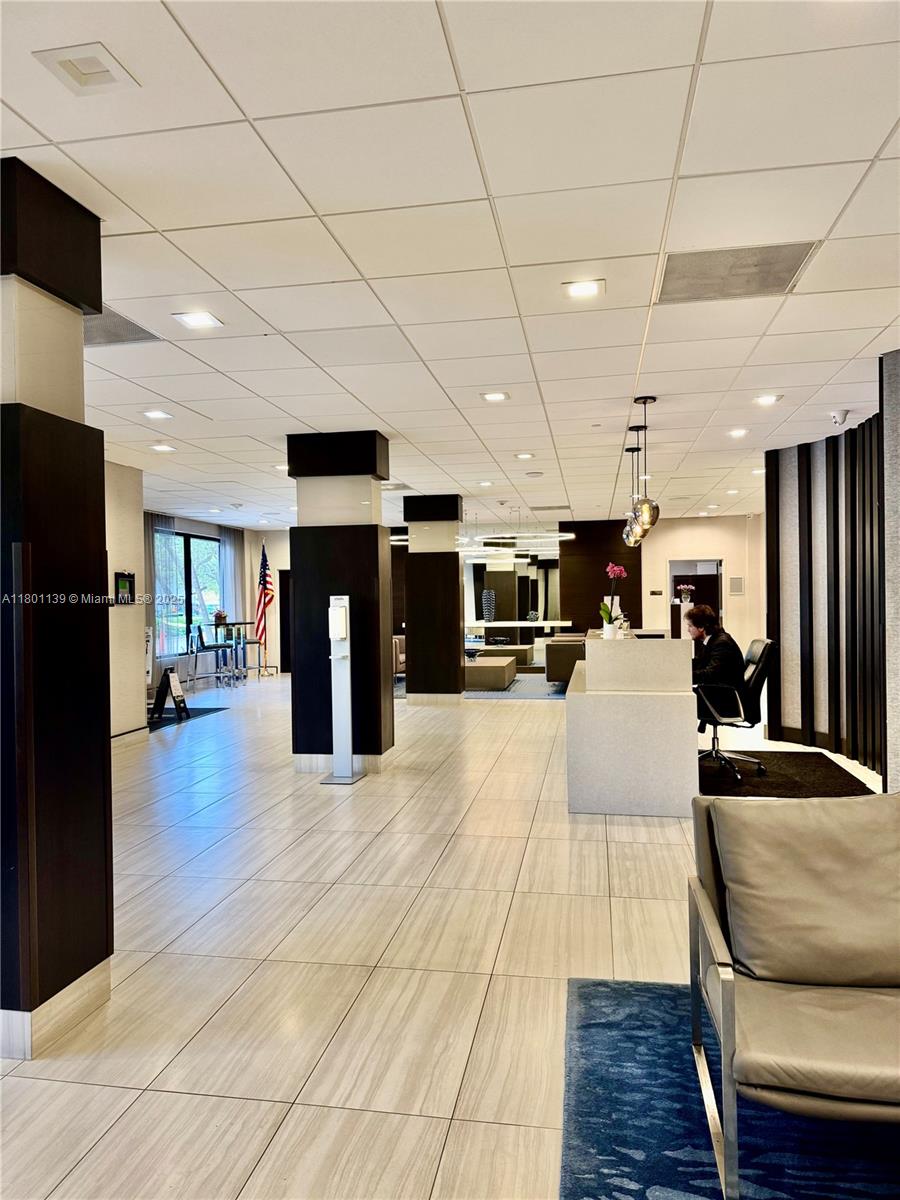GABLES WATERWAY TOWERS CO - Residential