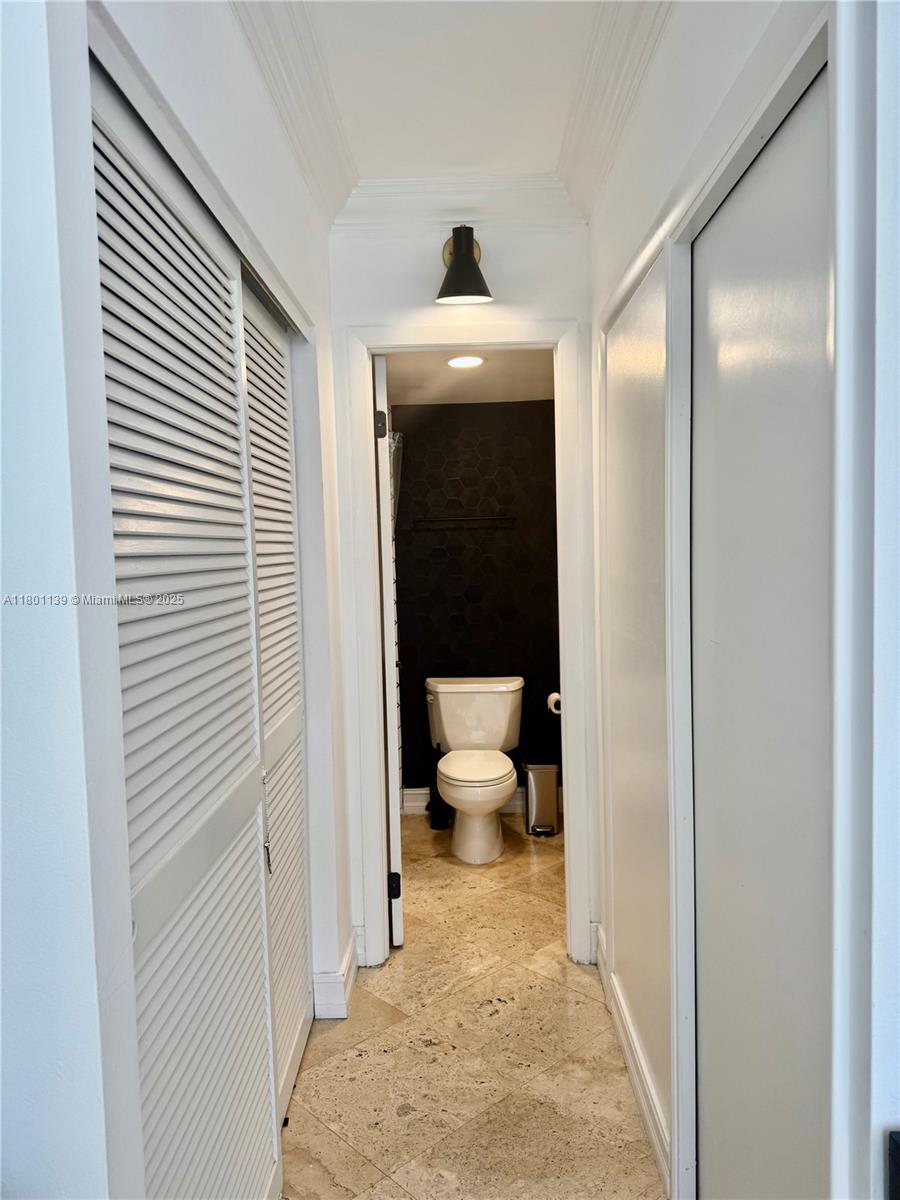 GABLES WATERWAY TOWERS CO - Residential