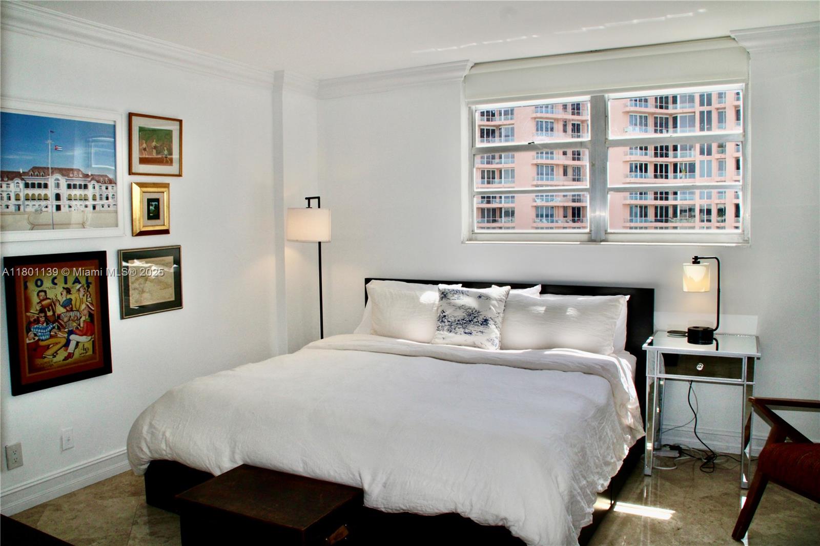GABLES WATERWAY TOWERS CO - Residential