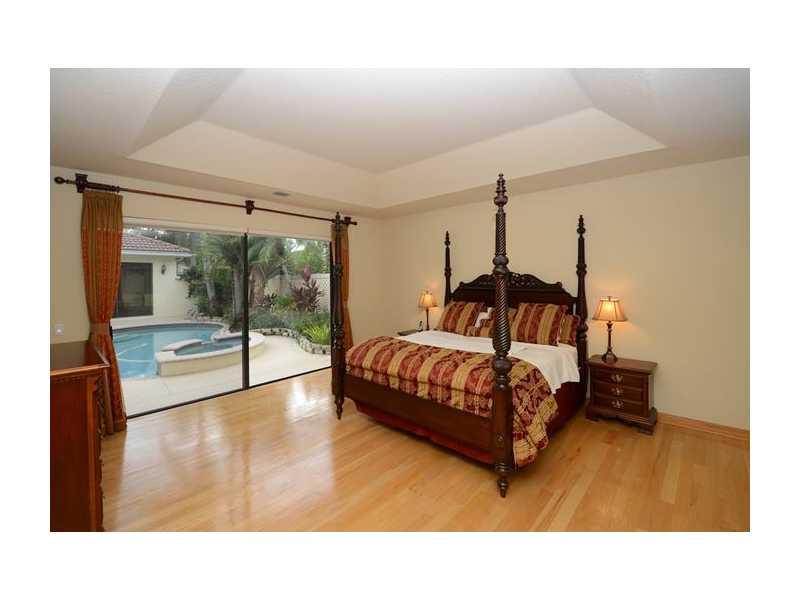 MONTCLAIRE-WHCC - Residential Lease
