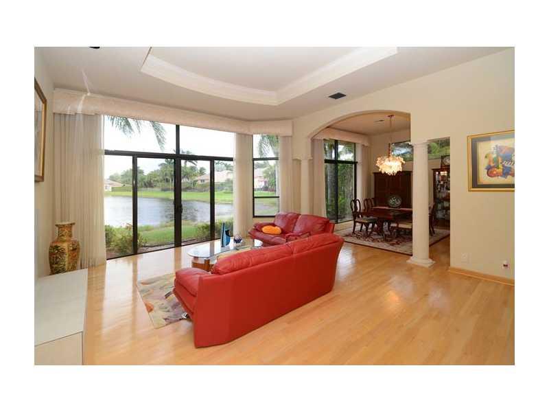 MONTCLAIRE-WHCC - Residential Lease