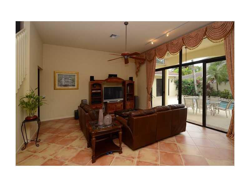 MONTCLAIRE-WHCC - Residential Lease