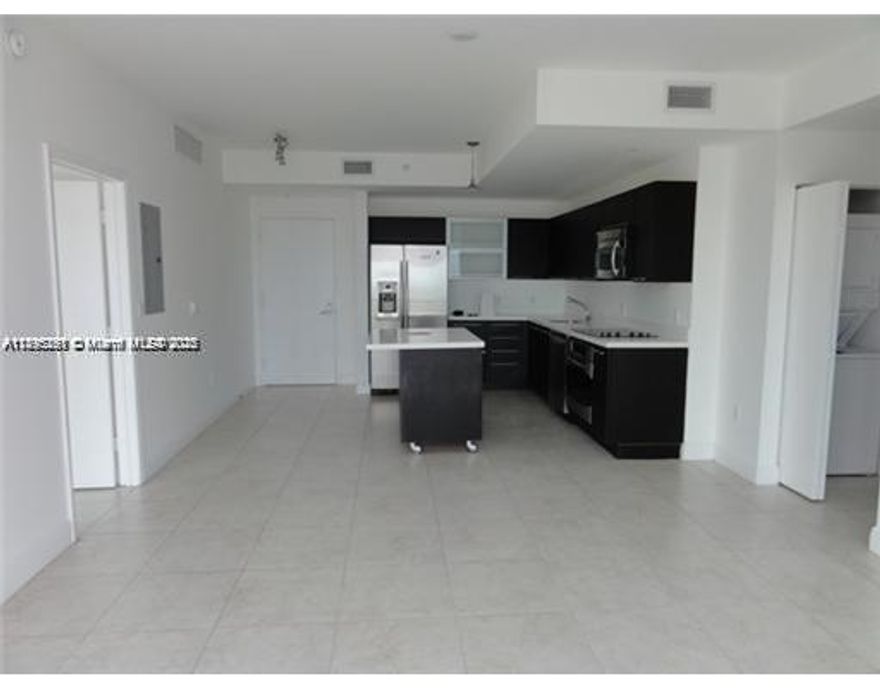 Property is in great condition; Both bedrooms are spacious.  Live in Downtown-Brickell , walking distance to both Downtown and Brickell. Building has outstanding amenities including a recently renovated spa and lobby . Walking distance to Downtown, Brickell, close to airport, beach and other central destinations.