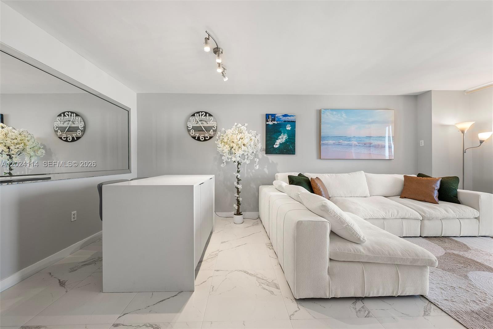 YACHT CLUB AT PORTOFINO C - Residential