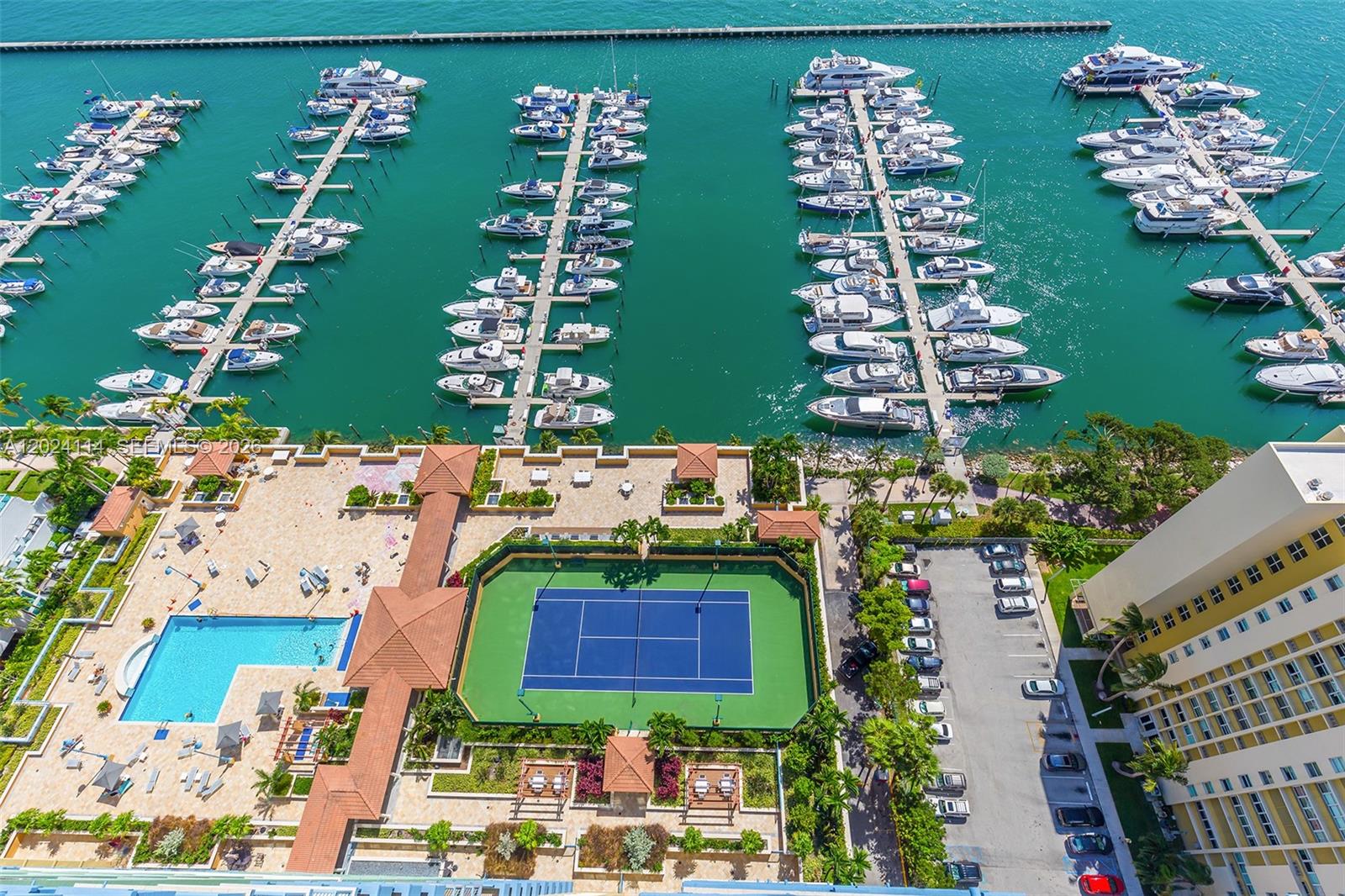 YACHT CLUB AT PORTOFINO C - Residential