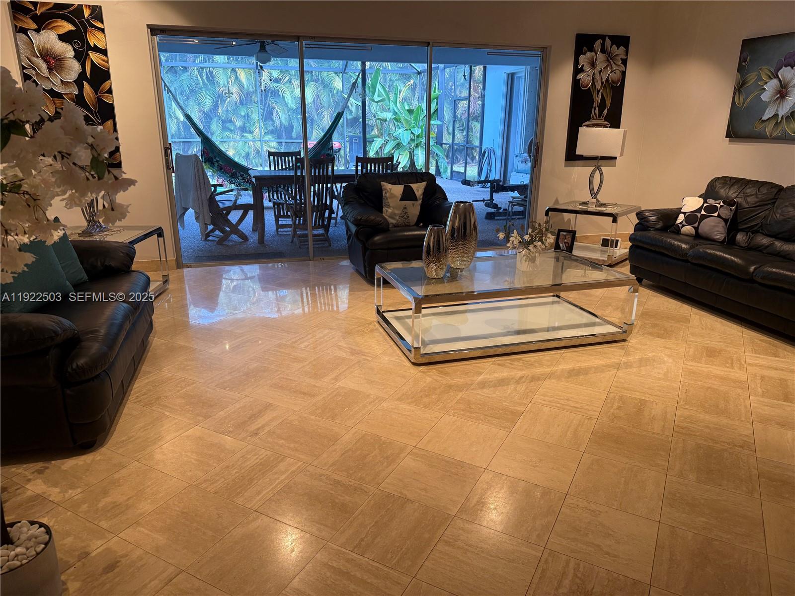 NEW ORLEANS VILLAS - Residential