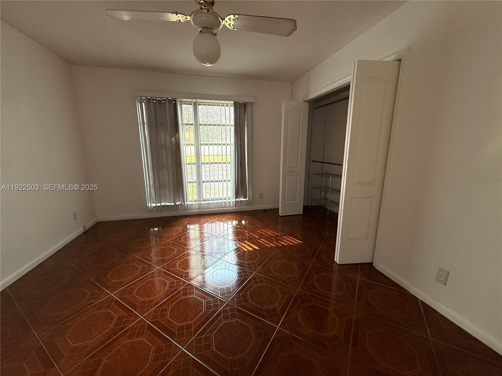 NEW ORLEANS VILLAS - Residential