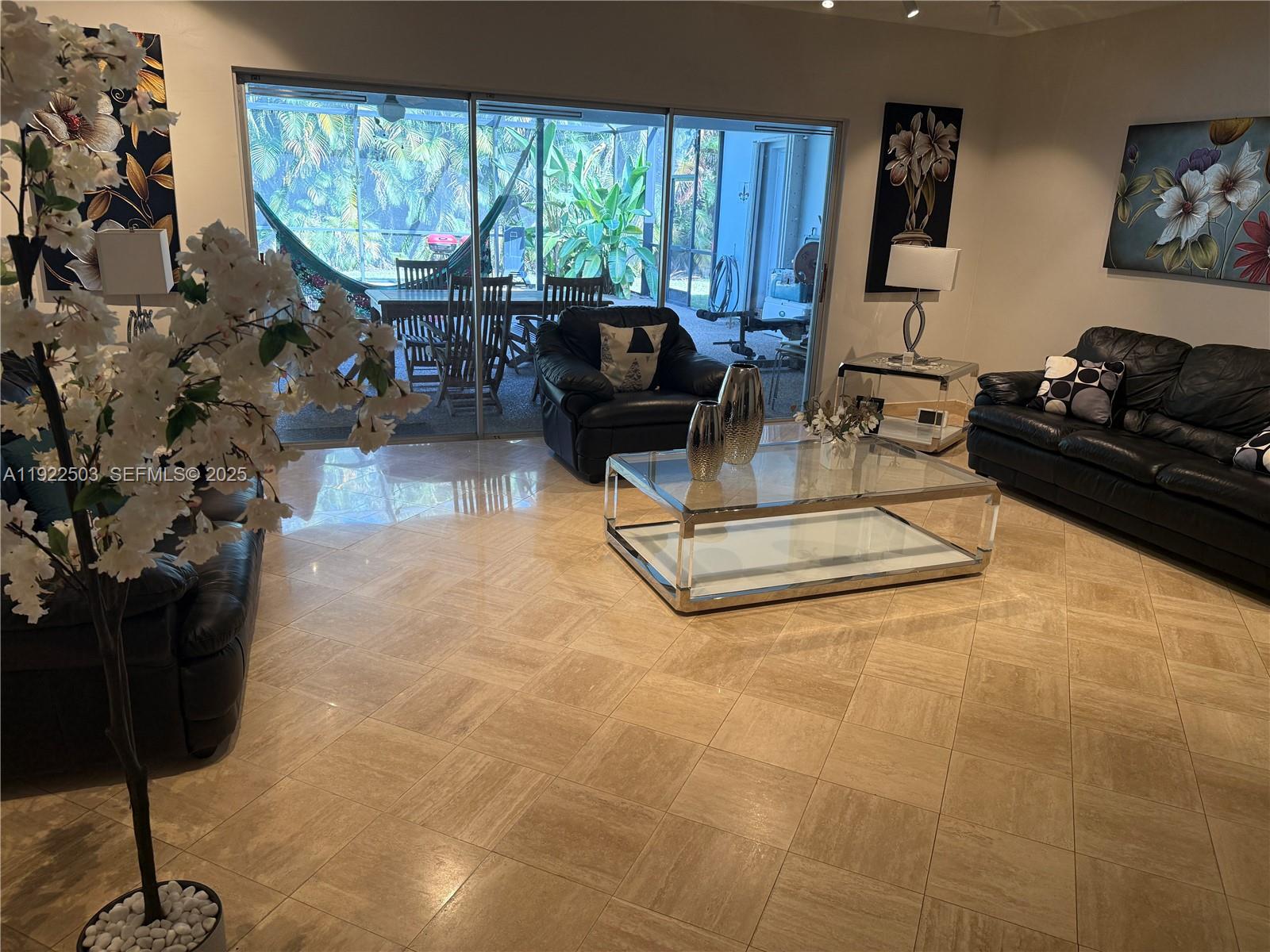 NEW ORLEANS VILLAS - Residential