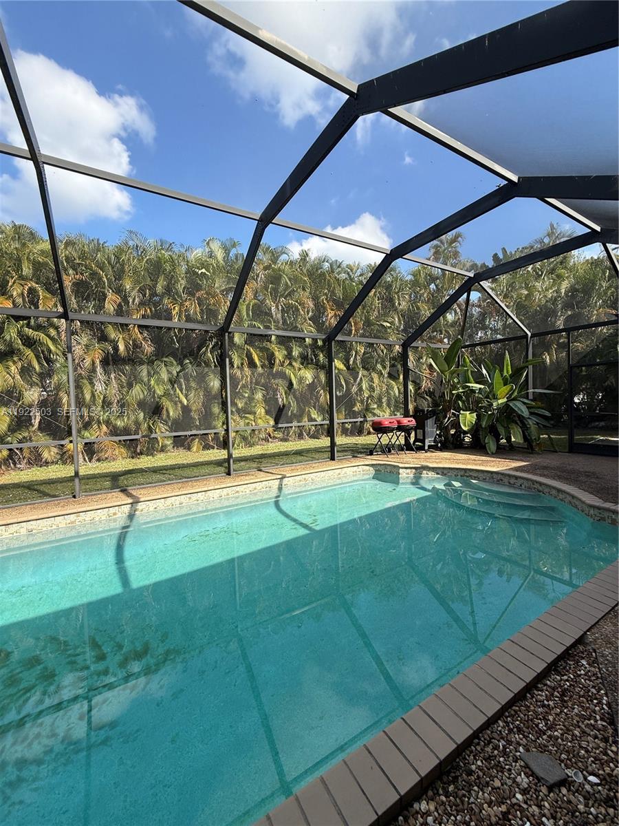 NEW ORLEANS VILLAS - Residential