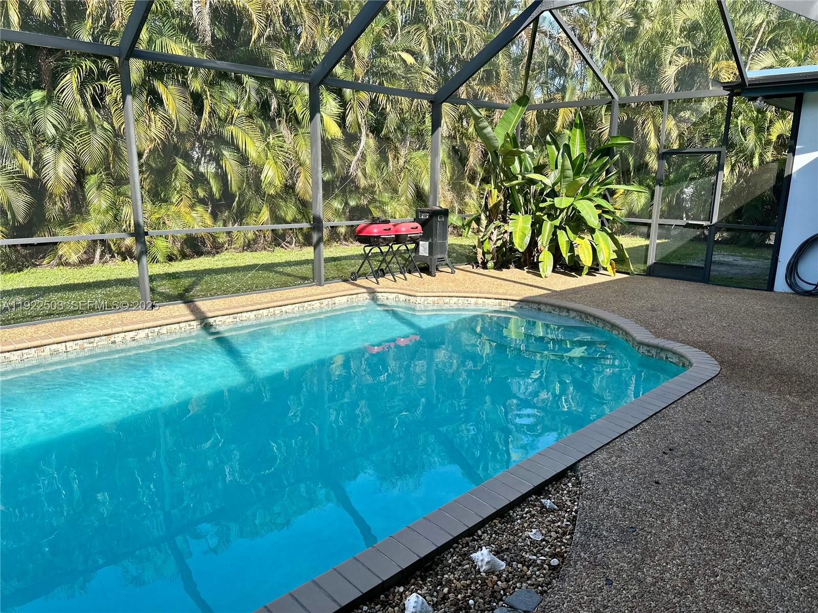 NEW ORLEANS VILLAS - Residential