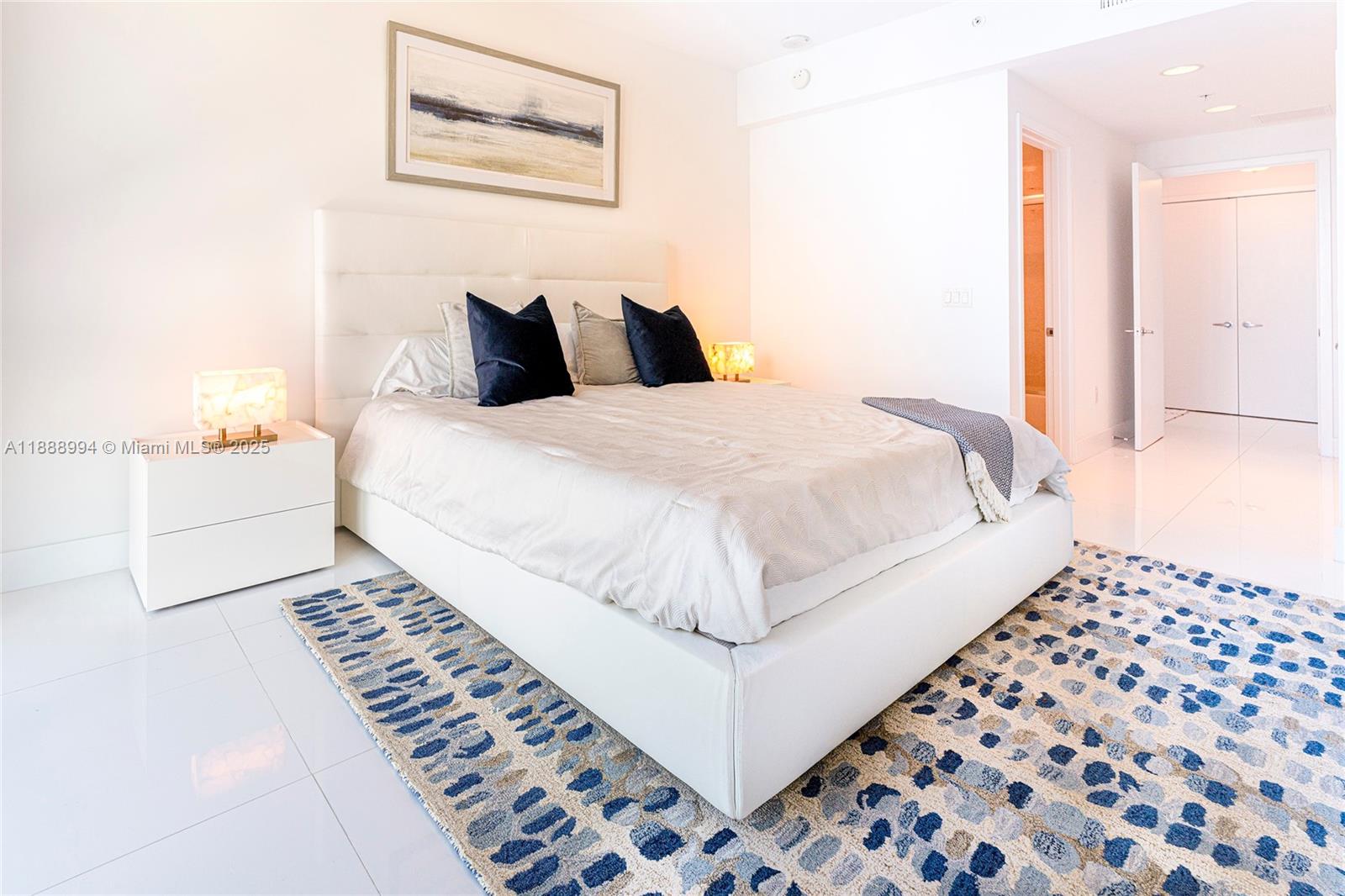 MARINA PALMS RESIDENCES S - Residential