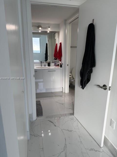 92 SW 3rd St 2109