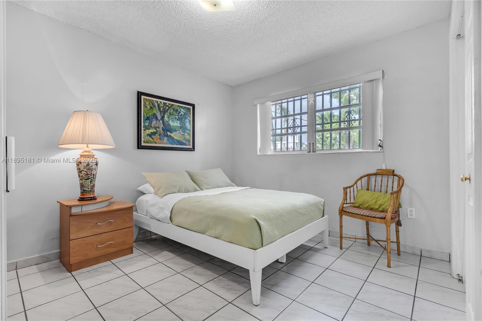 AMND MIAMI SUBURBAN ACRES - Residential Income