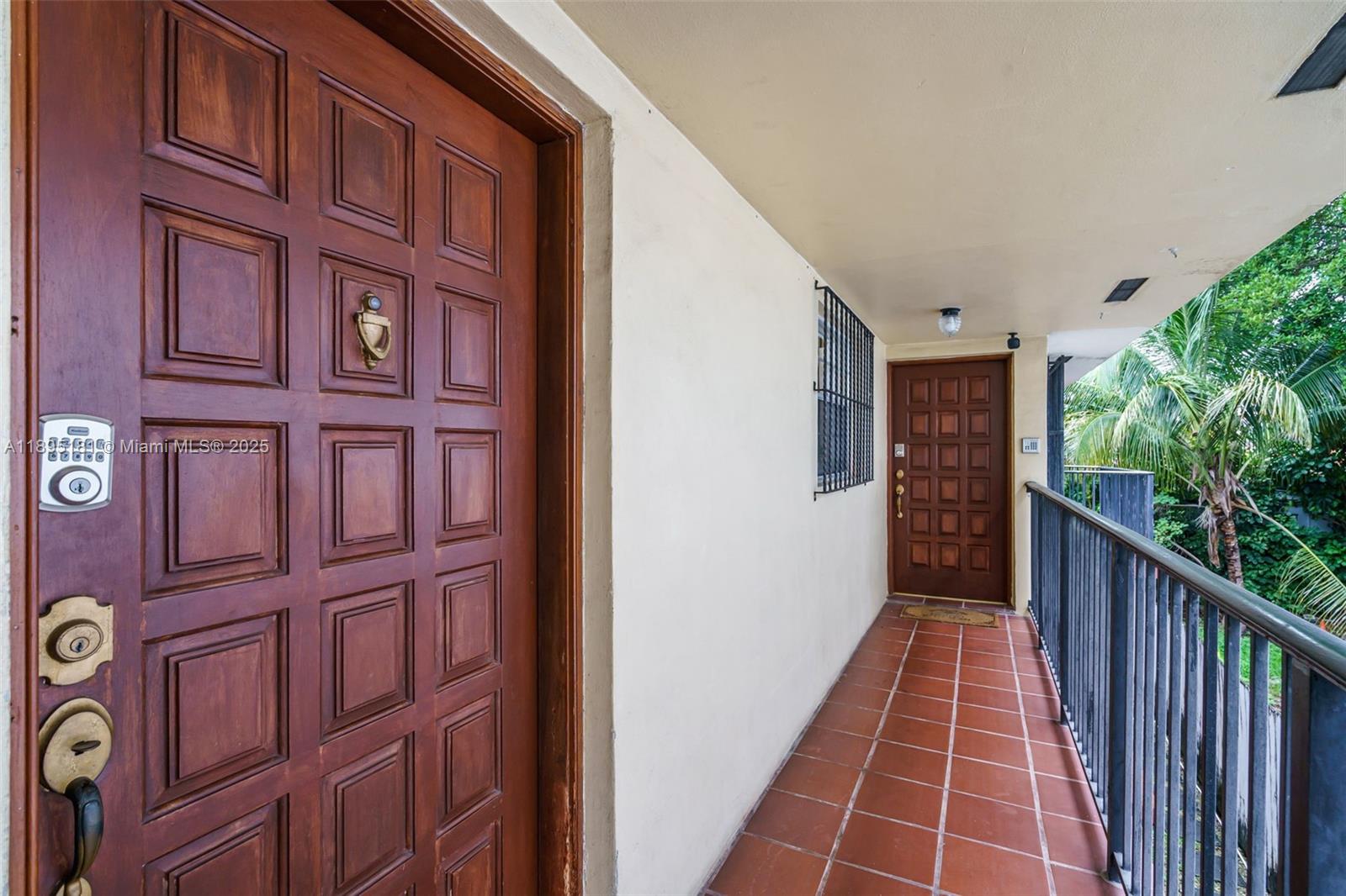 View photos, virtual tours, details... 2368 SW 32nd Ave