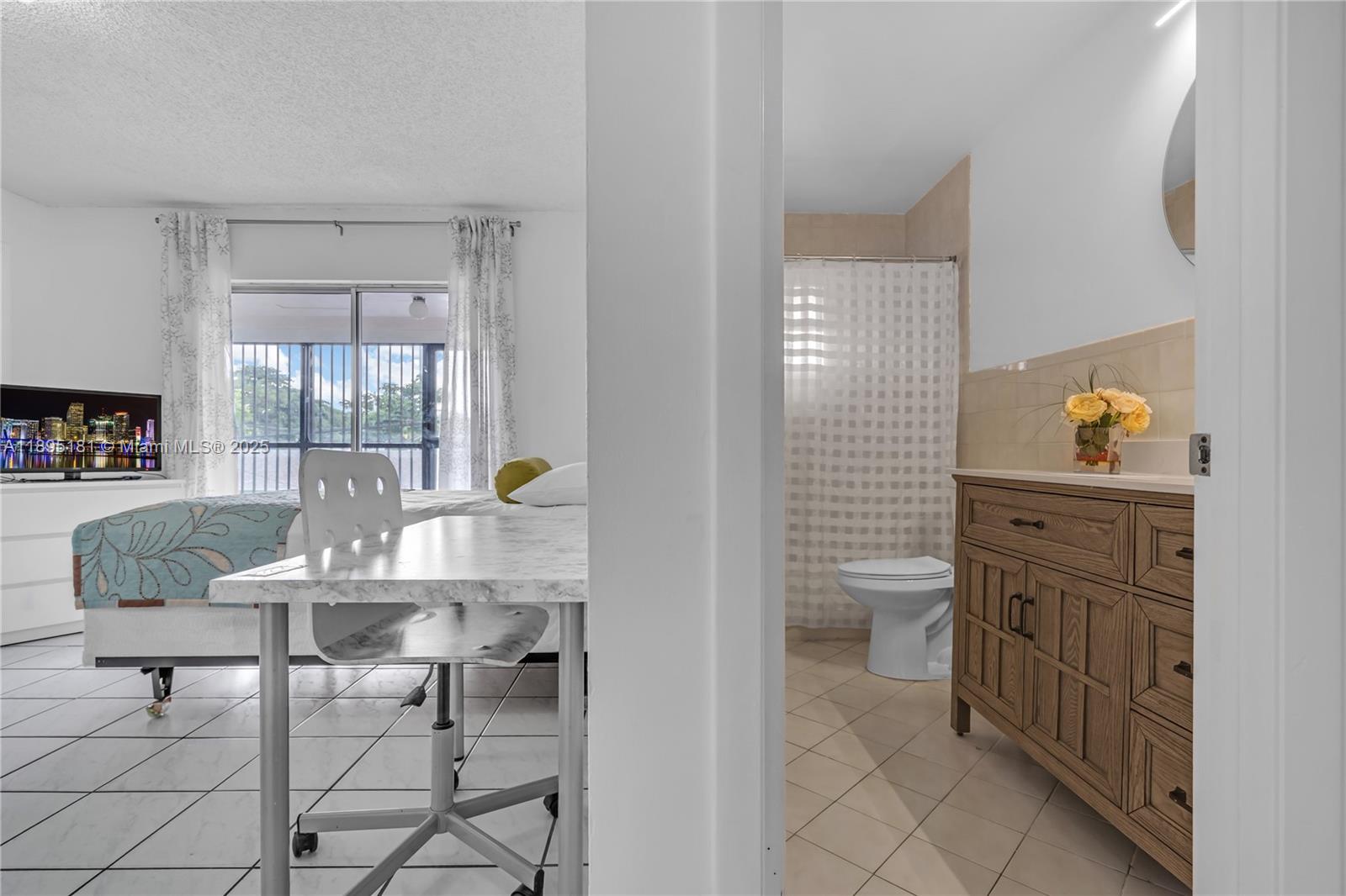 AMND MIAMI SUBURBAN ACRES - Residential Income