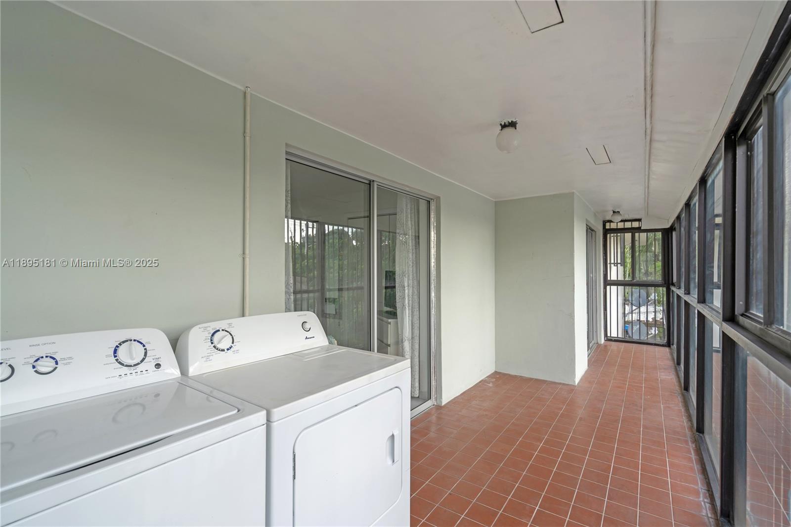 AMND MIAMI SUBURBAN ACRES - Residential Income