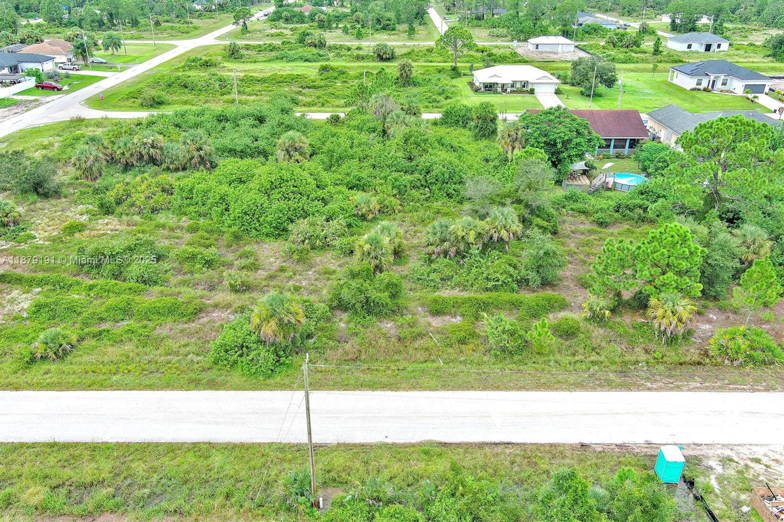LEHIGH ACRES - Land