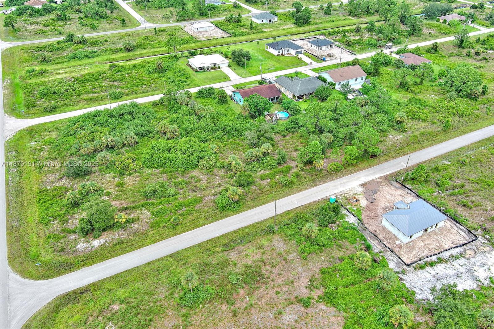 LEHIGH ACRES - Land