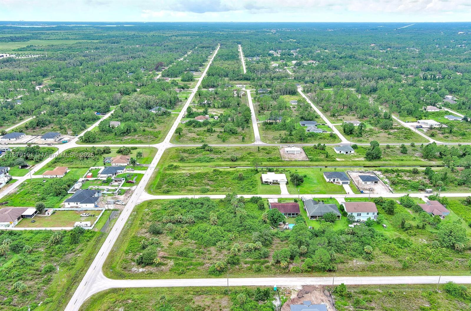 LEHIGH ACRES - Land