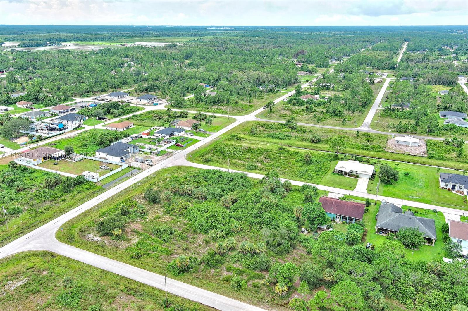 LEHIGH ACRES - Land