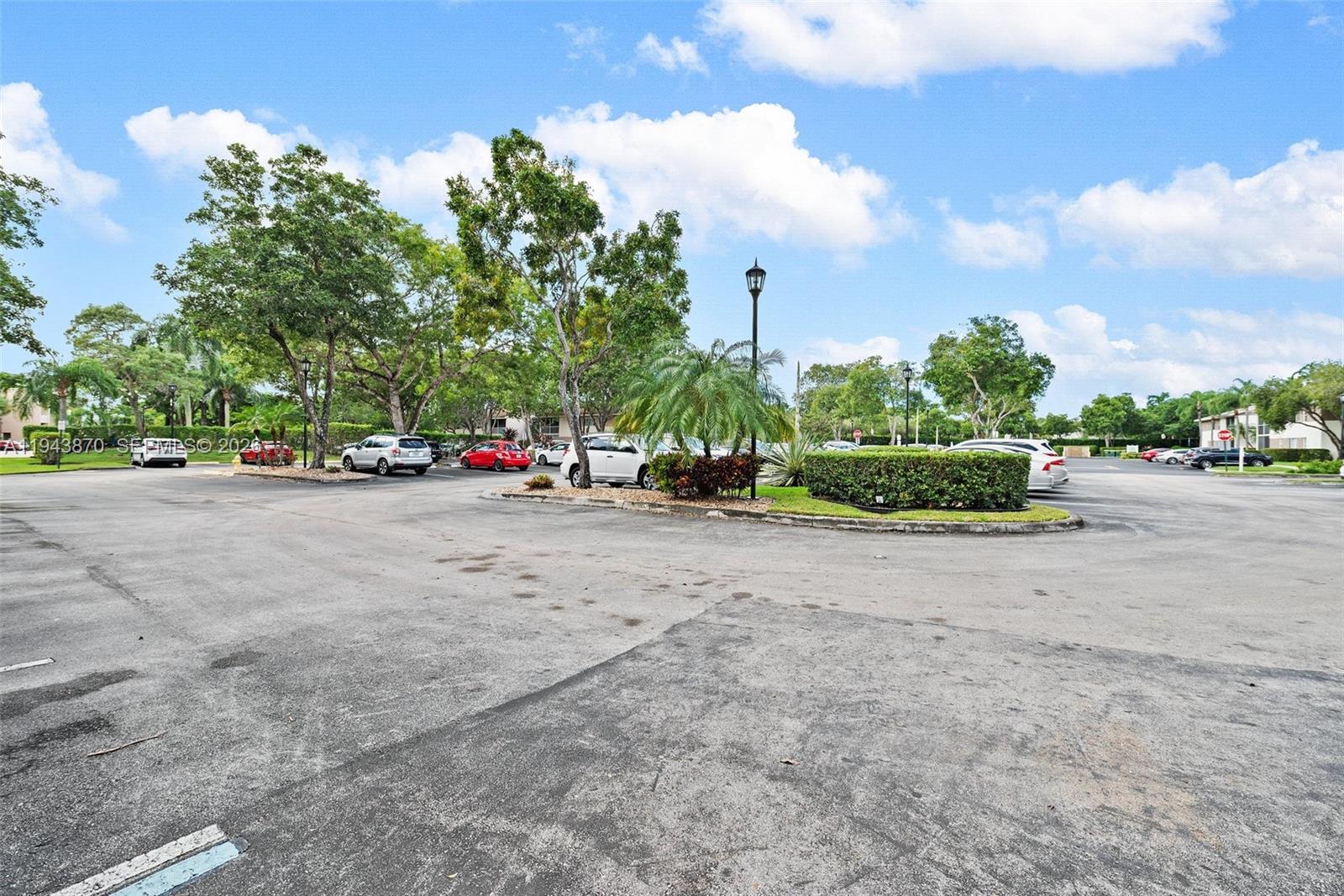 TRENT CONDOMINIUM - Residential