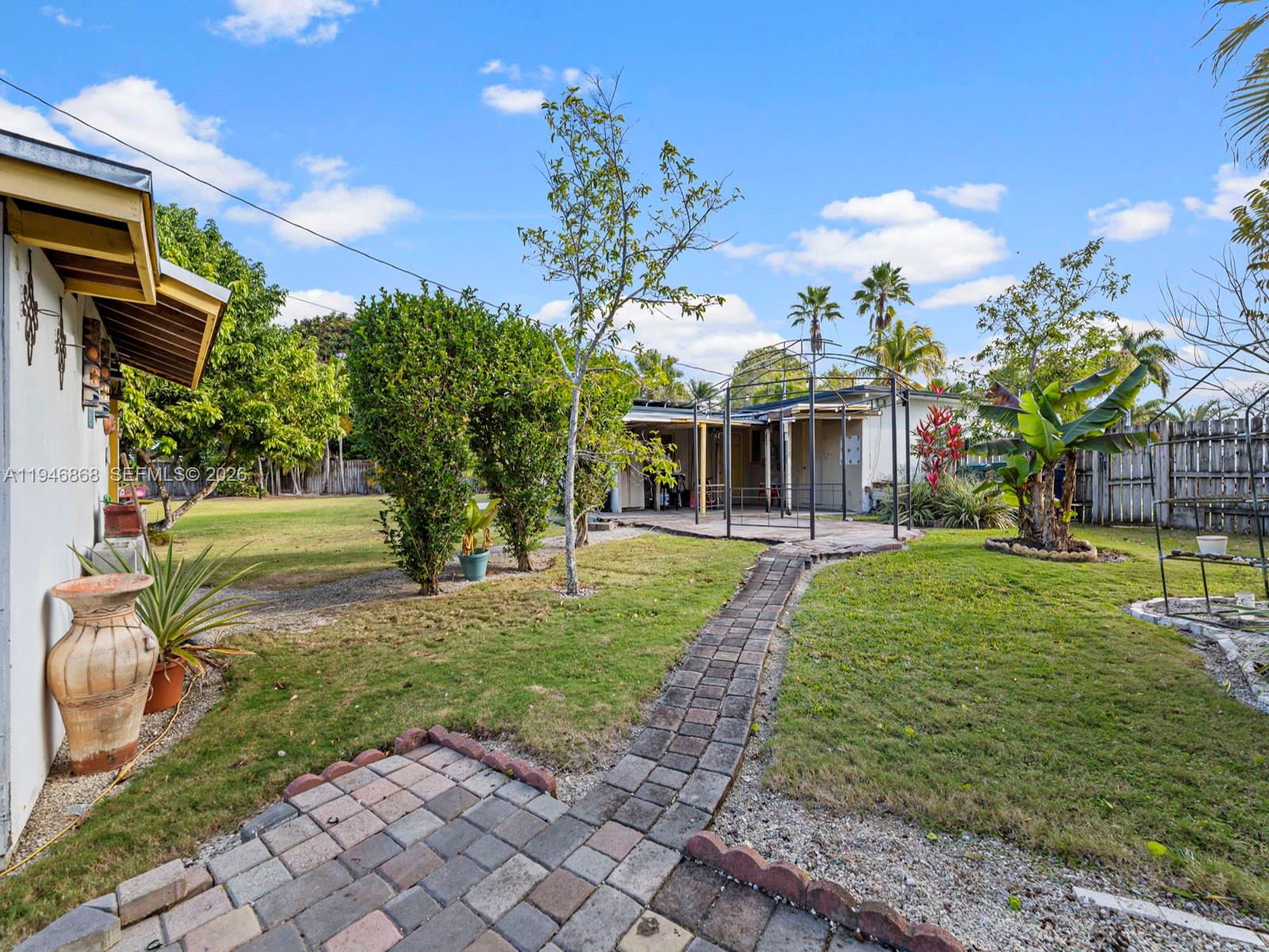 LEISURE CITY SEC 2 - Residential